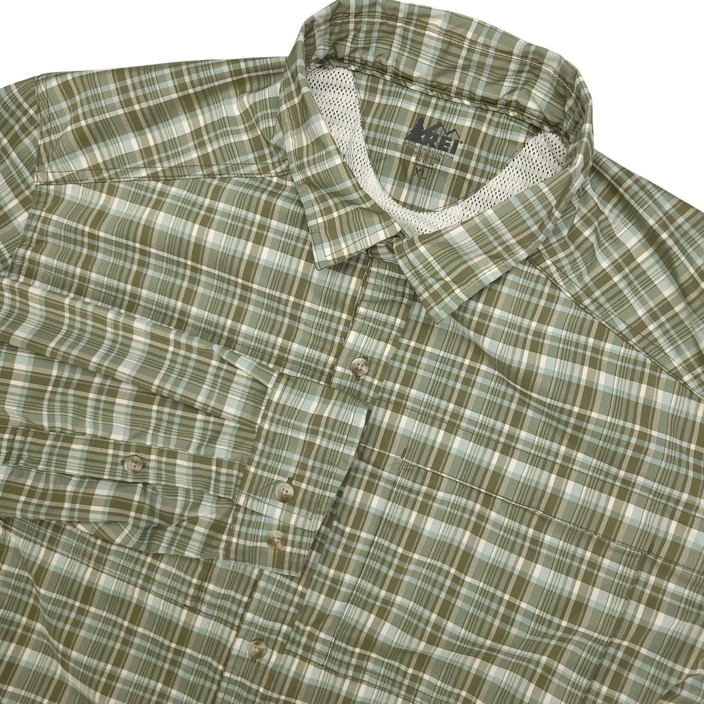 REI Shirt Mens XL Green Plaid Vented Button Front Hiking Stretch Long Sleeve